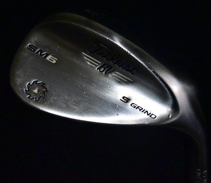 TITLEIST BV SM 6 SAND WEDGE LOFT:56 LENGTH: 35 IN GRIND: S BOUNCE:10 RH NEW GRIP