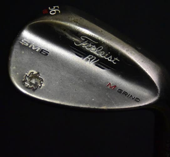 TITLEIST SM 6 DESIGN SAND WEDGE LOFT: 56 BOUNCE: 8 GRIND: M LENGTH: 36 IN RH