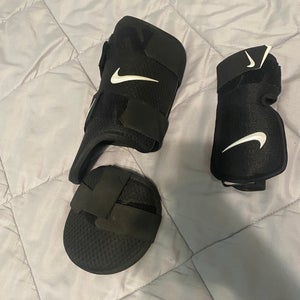 Black Senior Nike Shin Guards (Used)