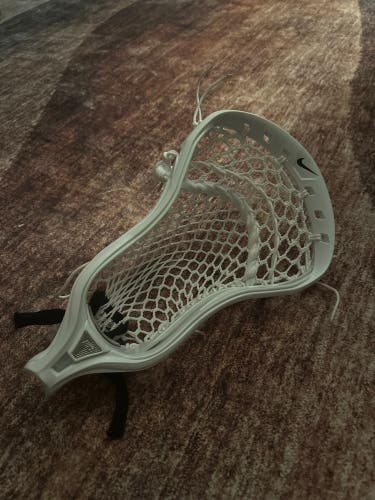 ***BRAND NEW***Nike Lakota 2 Strung