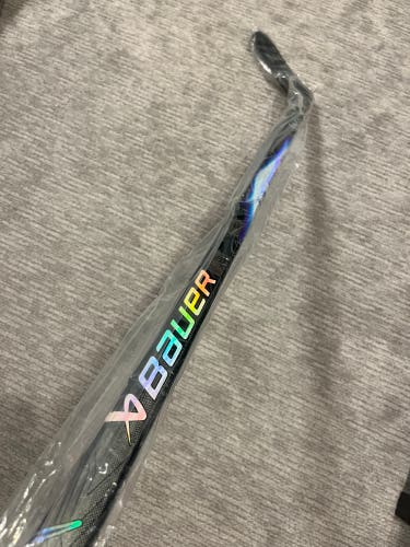 Senior Bauer Vapor FlyLite Left Hand Hockey Stick P90TM (New)