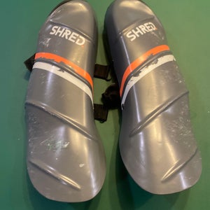 Shin Guards Medium Shred Shin Guard (Used)