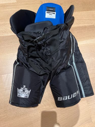 New Pro Stock Bauer Nexus Lite Pants Black Senior Medium LA Kings
