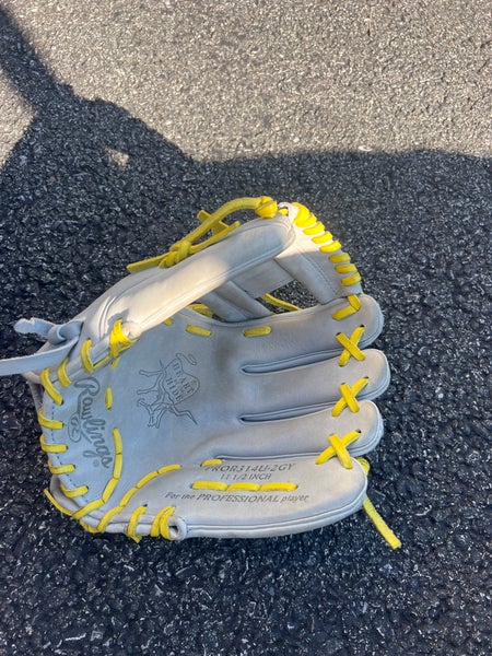 Rawlings Heart of the Hide RH Baseball Glove 11.5" (Used)