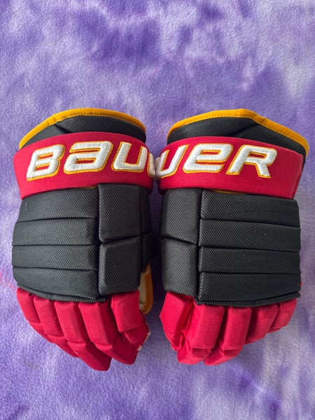 Black Senior Bauer Vapor Team Pro Gloves 14" (Used)
