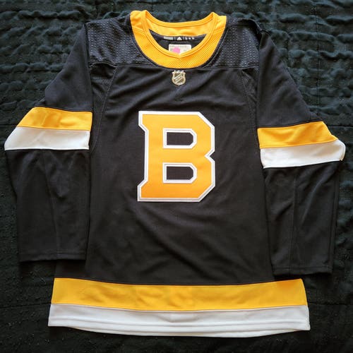 Boston Bruins Alternate Adidas Jersey (Size 42)