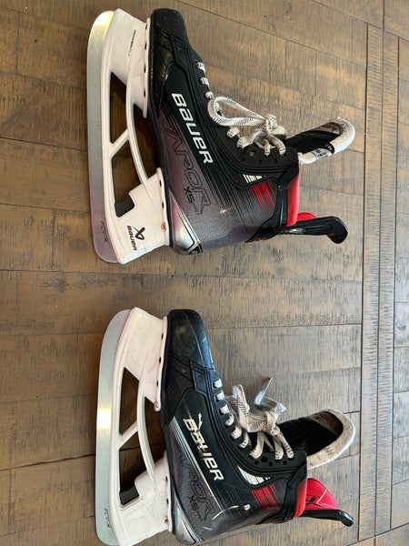 2024 Bauer Vapor X5 Pro Hockey Skates Wide Width Pro Stock 8 (Used)