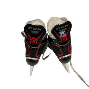 Used CCM FT340 Junior Hockey Skate Junior 01 11847-S000029838