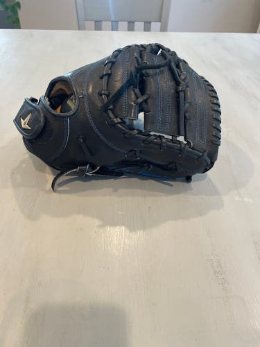 MLB Victor Caratini All Star RH First Base Baseball Glove 13" (New)