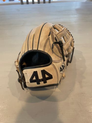 44 Pro Signature Series RH Infield Baseball Glove 12" (Used)