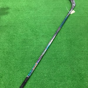 Intermediate Bauer Twitch Hockey Stick Right Handed P28 (Used)
