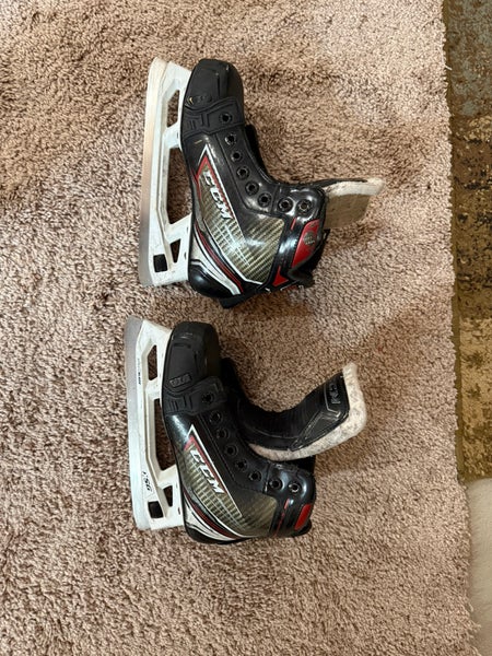 Used Ccm Jetspeed Ft460 Junior Goalie Skates Size 2d