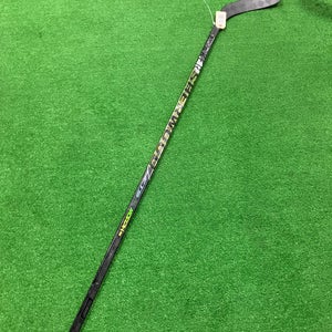 Junior Sher-Wood Rekker Morph Pro Hockey Stick Right Handed PP28 (Used)