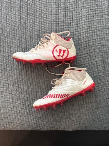 Men's Size M 8.0 (W 9.0) Adult Warrior Burn 9.0 (Used)