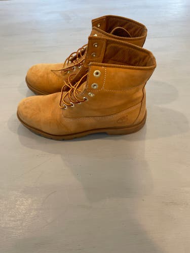 Brown Men's Size M 12.0 (W 13.0) Adult Timberland Boots (Used)