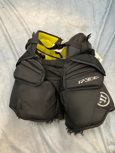 Black Junior S/M Warrior Ritual x3 E+ Hockey Goalie Pants (Used)