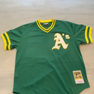 Rickey Henderson Green Men's Mitchell & Ness Jersey