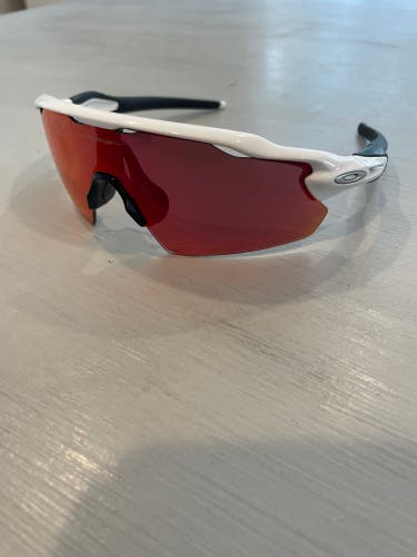Unisex Oakley Radar EV Sunglasses (Used)
