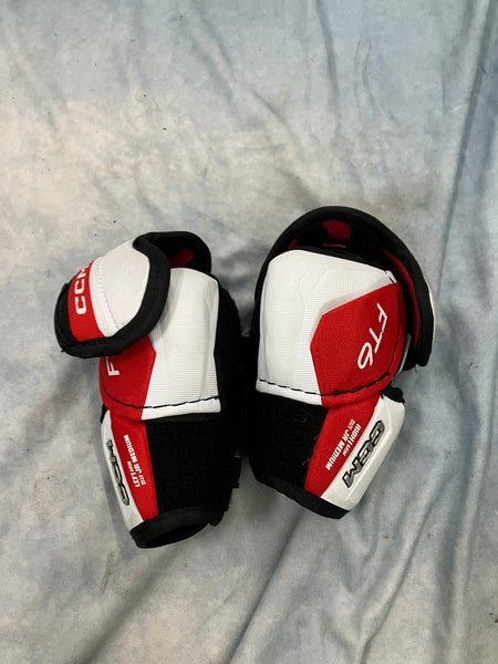 Junior Medium CCM Jetspeed ft6 Elbow Pads (Used)