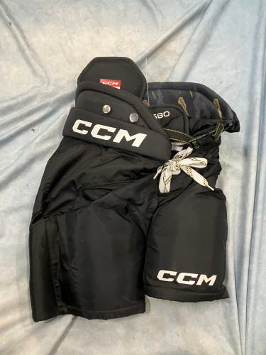 Black Junior Small CCM Tacks AS 580 Hockey Pants (Used)