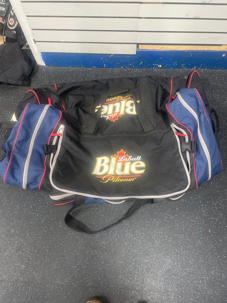 Senior Labatt Blue Pilsener Carry Bag