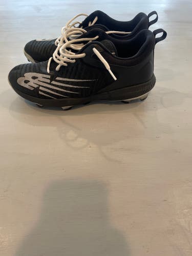 Black Men's Size M 11.0 (W 12.0) Adult New Balance Molded Cleats (Used)