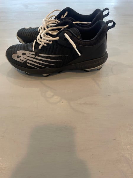 Black Men's Size M 11.0 (W 12.0) Adult New Balance Molded Cleats (Used)