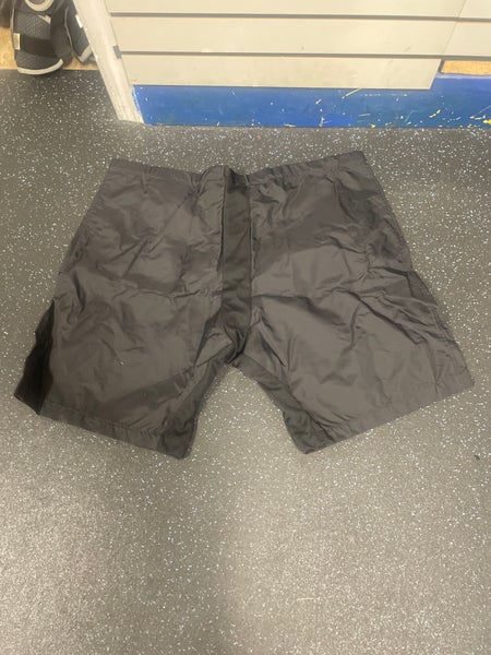 Panz Shell Black Large Pant Shell (Used) | SidelineSwap | Buy and Sell on SidelineSwap