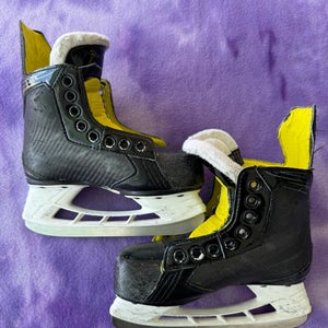 Bauer Supreme 27 Hockey | Youth 12 (Used)