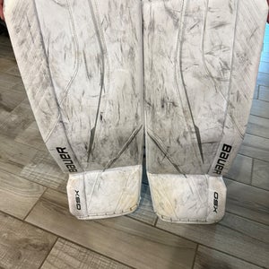 31" 2023 Bauer GSX Goalie Leg Pads (Used)