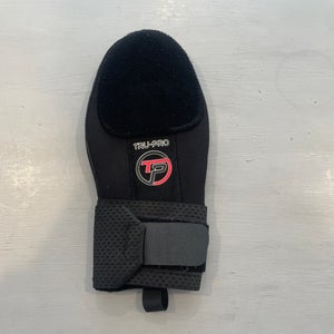Tru Pro Black Senior Sliding Mitt (New)