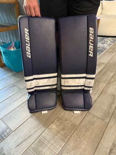 28" 2021 Bauer GSX Goalie Leg Pads (Used)