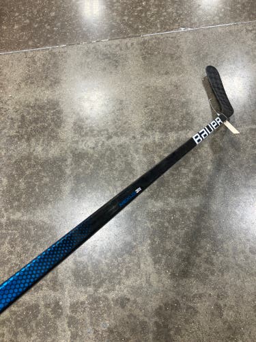 Senior Bauer Nexus 3N Pro Hockey Stick Left Hand P92M (Used)