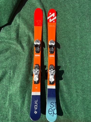 Volkl STEP Skis With Marker 4.5 Bindings (Used) | 118 CM