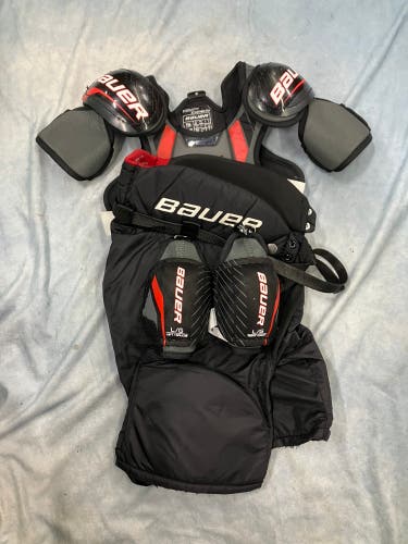 Yth Large Bauer Starter Kit (Pants, Elbows, Shoulder Pads)