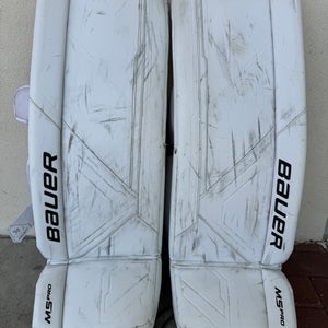 White 32" Senior Bauer Supreme M5 Pro Goalie Leg Pads (Used)
