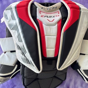 Junior Small CCM EFLEX 5.5 Goalie Chest Protector (Used)