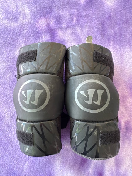 Medium Youth Warrior Burn next Arm Pads (Used)