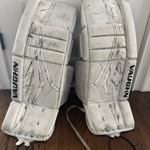 26" 2023 Vaughn Velocity Junior Goalie Leg Pads (Used)