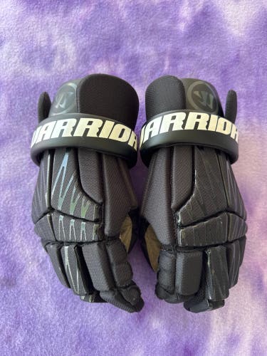 Black Warrior Burn Next Lacrosse Gloves Medium (Used)