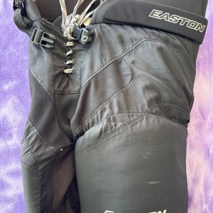 Black Junior Medium Easton Synergy 450 Hockey Pants (Used)
