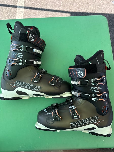 Dalbello Avanti 90 Ski Boots (Used) | Mondo 31 (352mm)