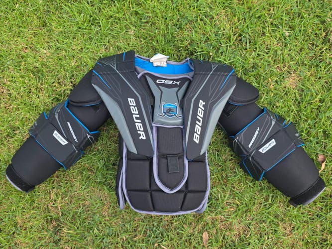 Youth Large/Extra Large Bauer GSX Goalie Chest Protector