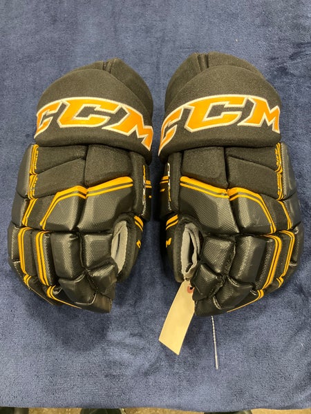Black Senior CCM Qlt290 Gloves 14" (Used)