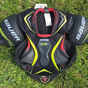 Medium Junior Bauer Vapor 2x pro Shoulder Pads