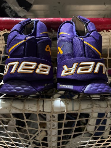Purple Bauer Vapor Hyperlite Gloves 14" (Used)