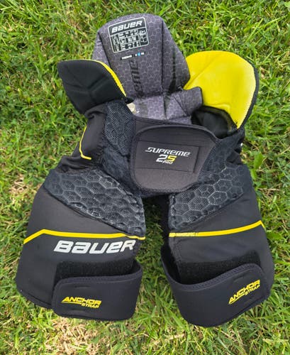 Junior Medium Bauer Supreme 2S Pro Girdle