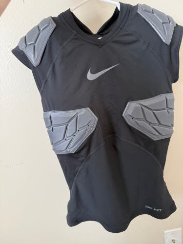 Youth Nike football padded undershirt Dri-Fit (New)