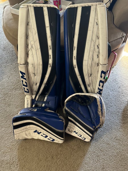 35" 2015 CCM Premier Pro Goalie Leg Pads (Used)
