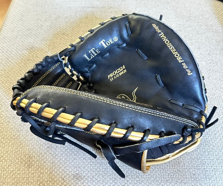 Rawlings Heart of the hide Catcher's Mitt 33.5" (New)